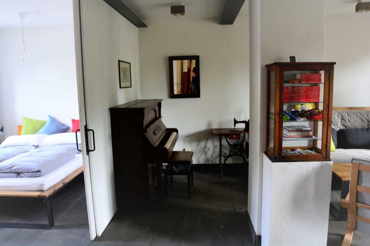 Stiftsherrenhaus Münstermaifeld 外观 照片
