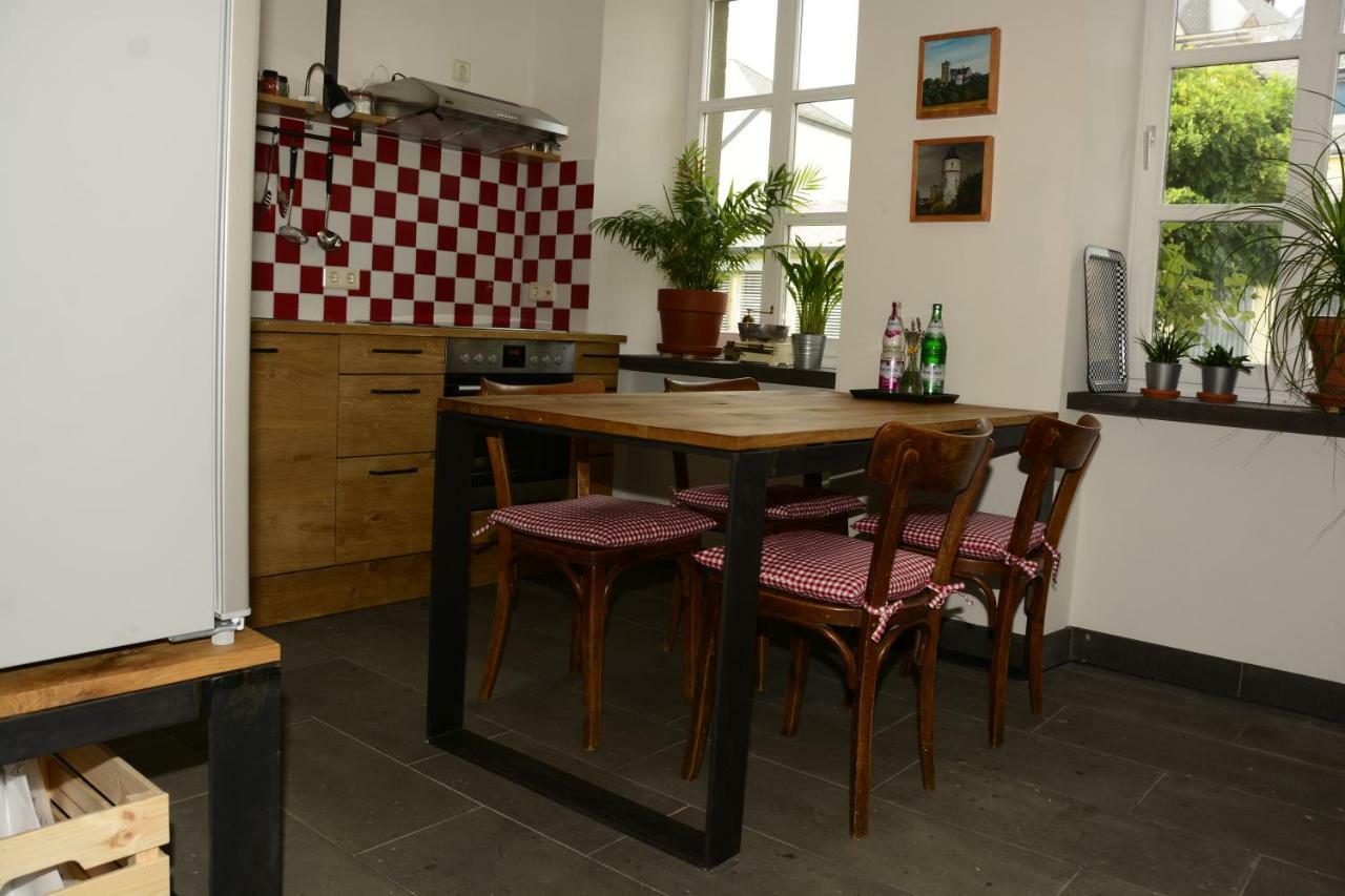 Stiftsherrenhaus Münstermaifeld 外观 照片